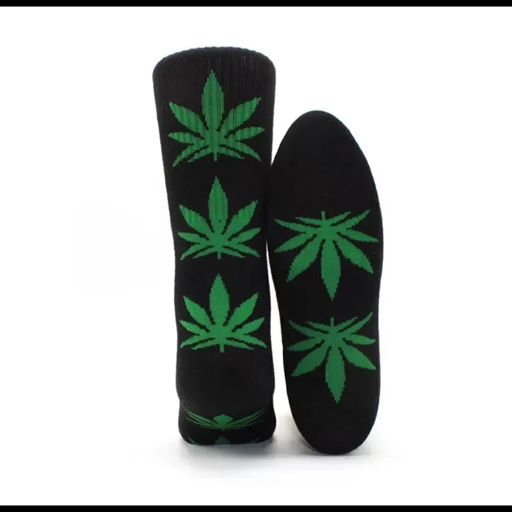 1 pair Unisex Weed Socks Street Fashion Skateboard